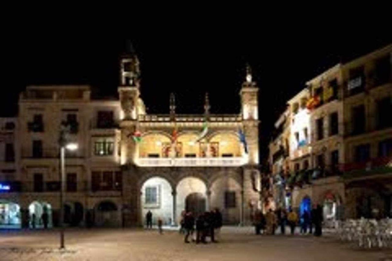 Apartamento Plasencia Santa Ana Exterior foto